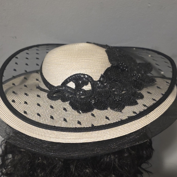Elegant Black and Lt. Gray Wide Double Brim Women\'s Hat main image 8